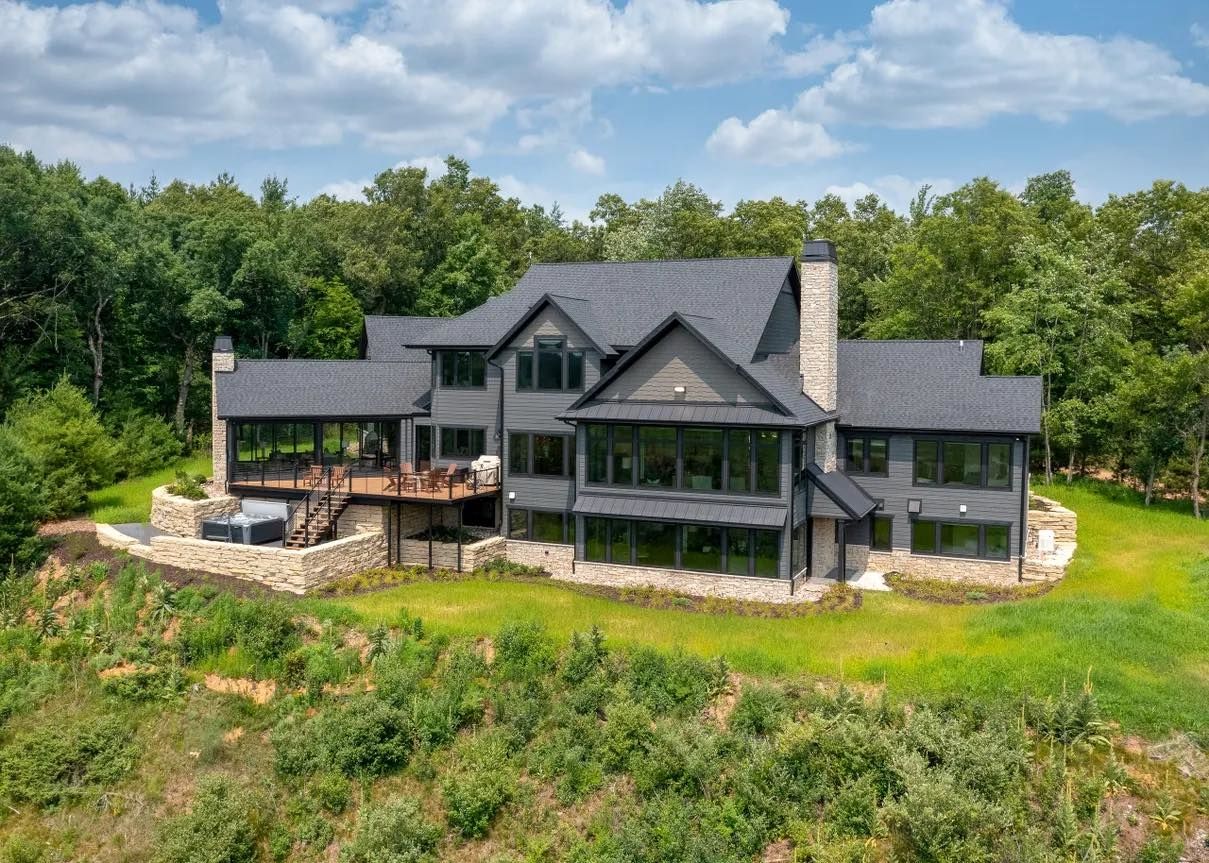 Nicholson Construction